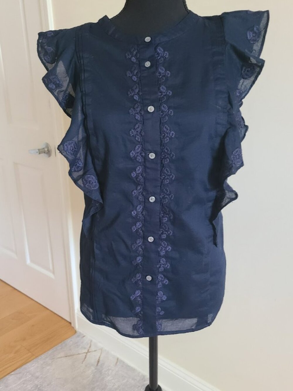 J.Crew Navy Embroidered Ruffle Sleeve Blouse Size 12 Cotton Button Front